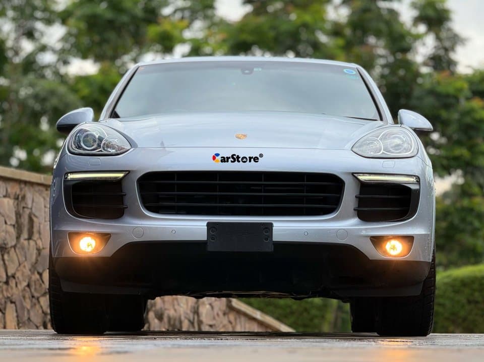 2019 Porsche Cayenne - Image 26