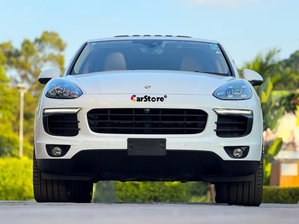 2019 Porsche Cayenne - Image 25