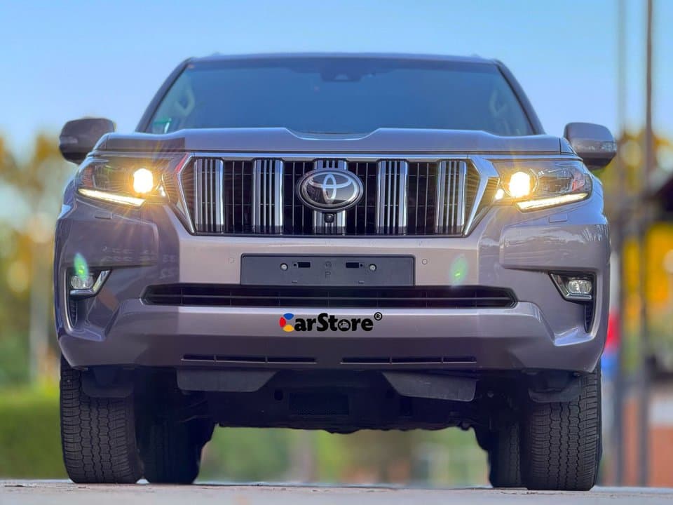 2018 Toyota Land Cruiser Prado VX.L - Image 28