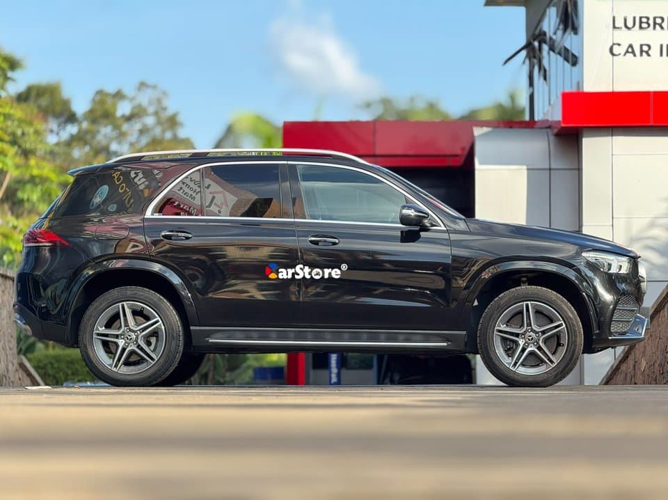 2020 Mercedes Benz GLE 450 4MATIC - Image 3