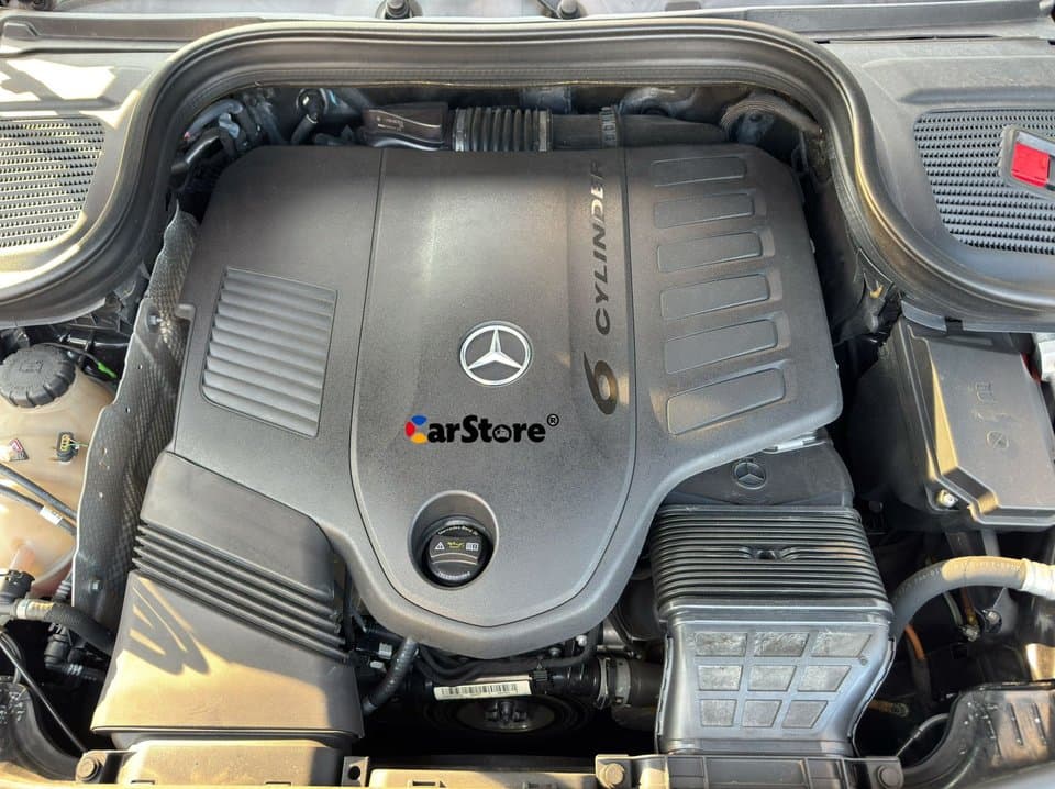 2020 Mercedes Benz GLE 450 4MATIC - Image 9