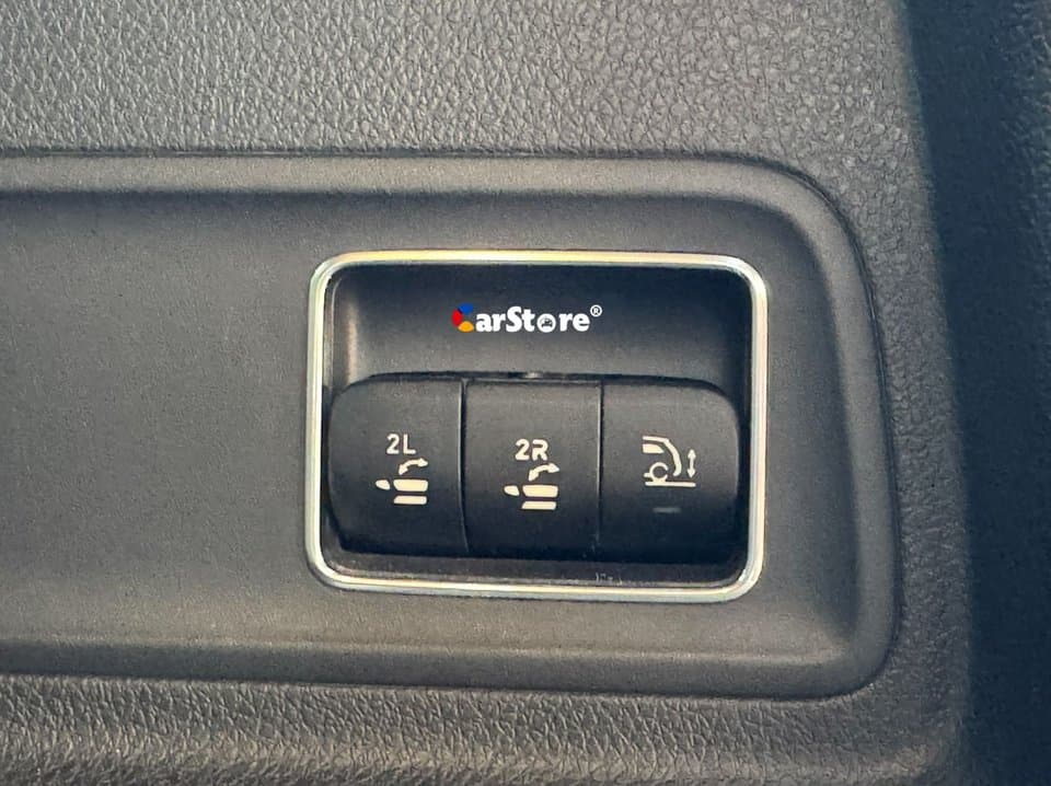 2020 Mercedes Benz GLE 450 4MATIC - Image 13