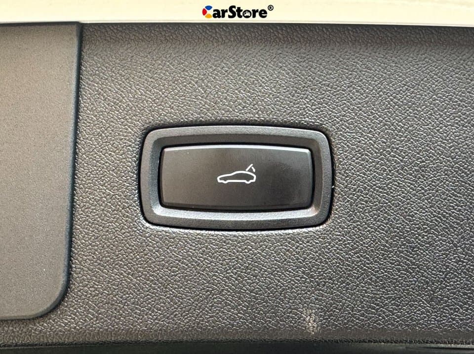 2019 Porsche Cayenne - Image 8