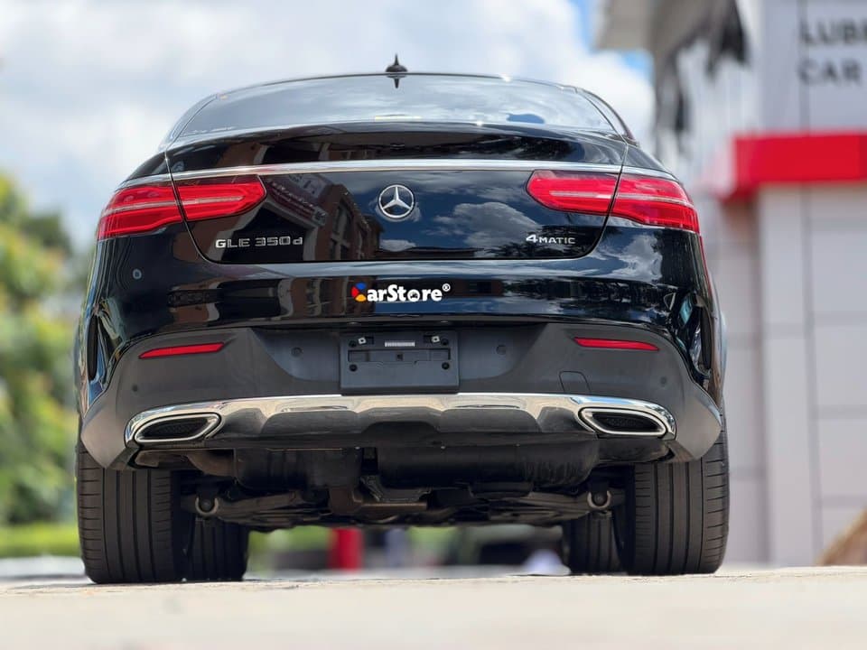 2018 Mercedes Benz GLE 350d 4MATIC - Image 3