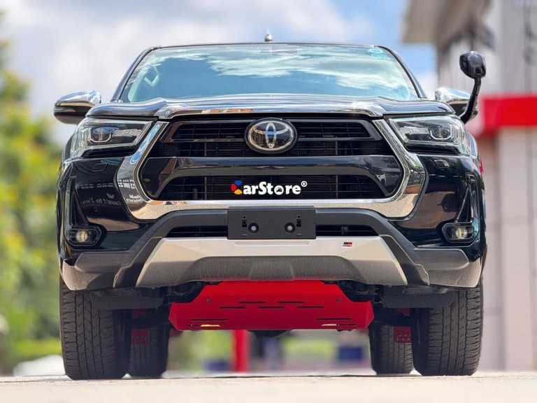 2013 Toyota Hilux Double Cabin - Image 20