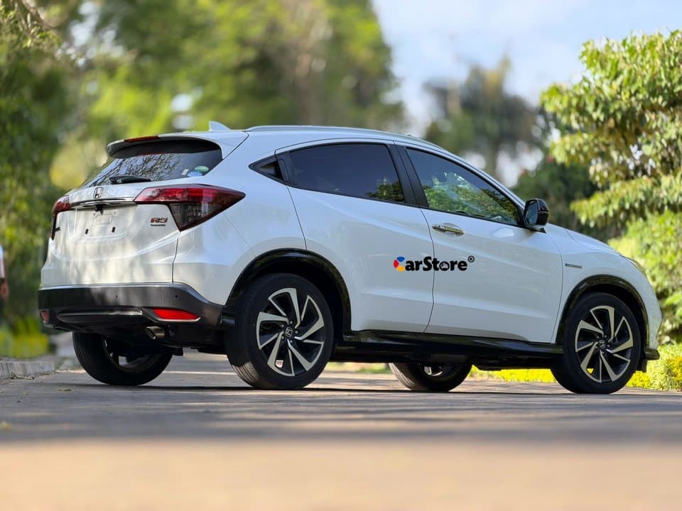 2019 Honda Vezel RS Hybrid - Image 4