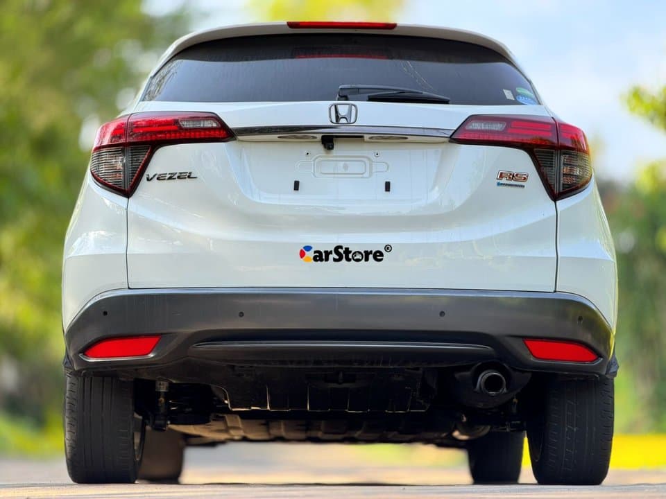 2019 Honda Vezel RS Hybrid - Image 17