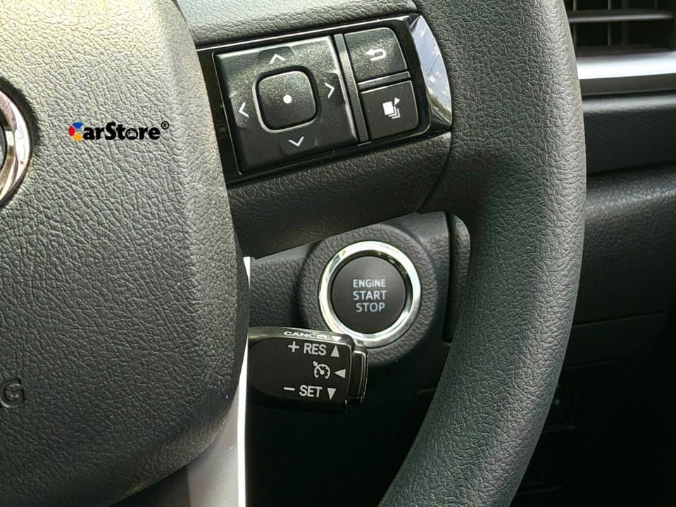 2024 Toyota Fortuner - Image 10