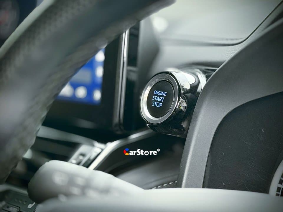 2024 Toyota Landcruiser 300 Series SAHARA - Image 27