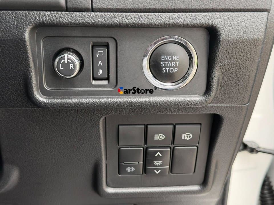 2020 Toyota Land Cruiser Prado TX.L - Image 14