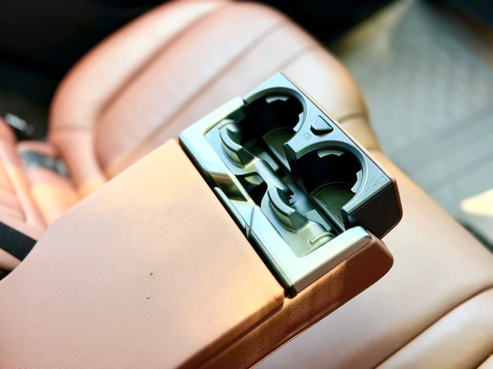 2021 BMW X7 xDrive40i - Image 15