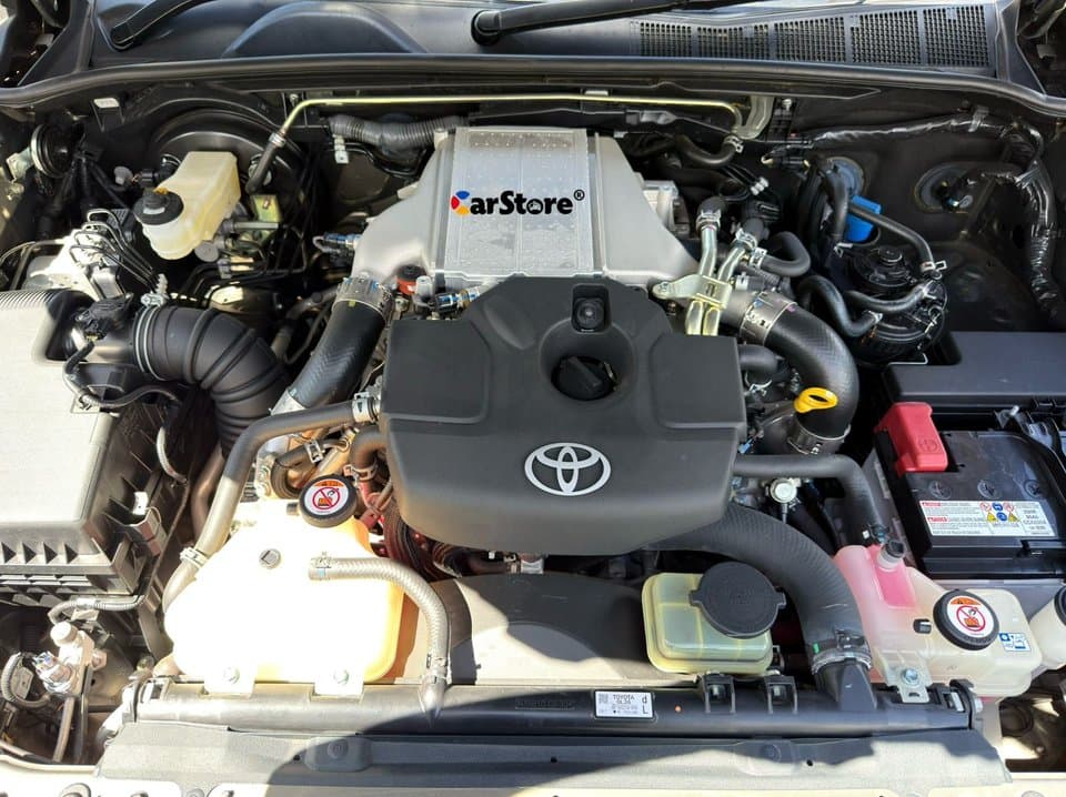 2021 Toyota Hilux Double Cabin - Image 14