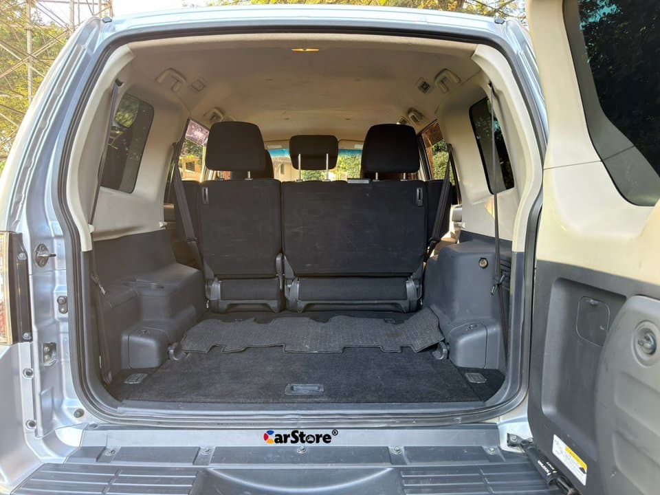 2016 Mitsubishi Pajero - Image 9