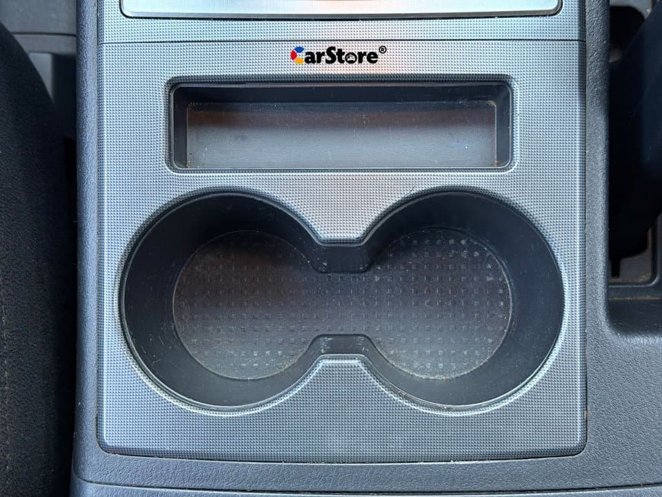 2016 Mitsubishi Pajero - Image 15