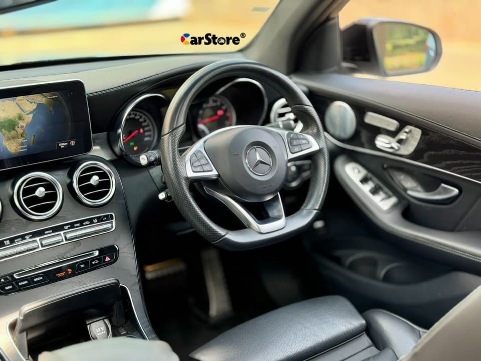 2018 Mercedes Benz GLC43 AMG Coupe - Image 10