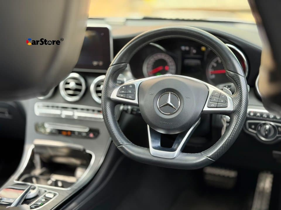 2017 Mercedes Benz GLC43 AMG Coupe - Image 9