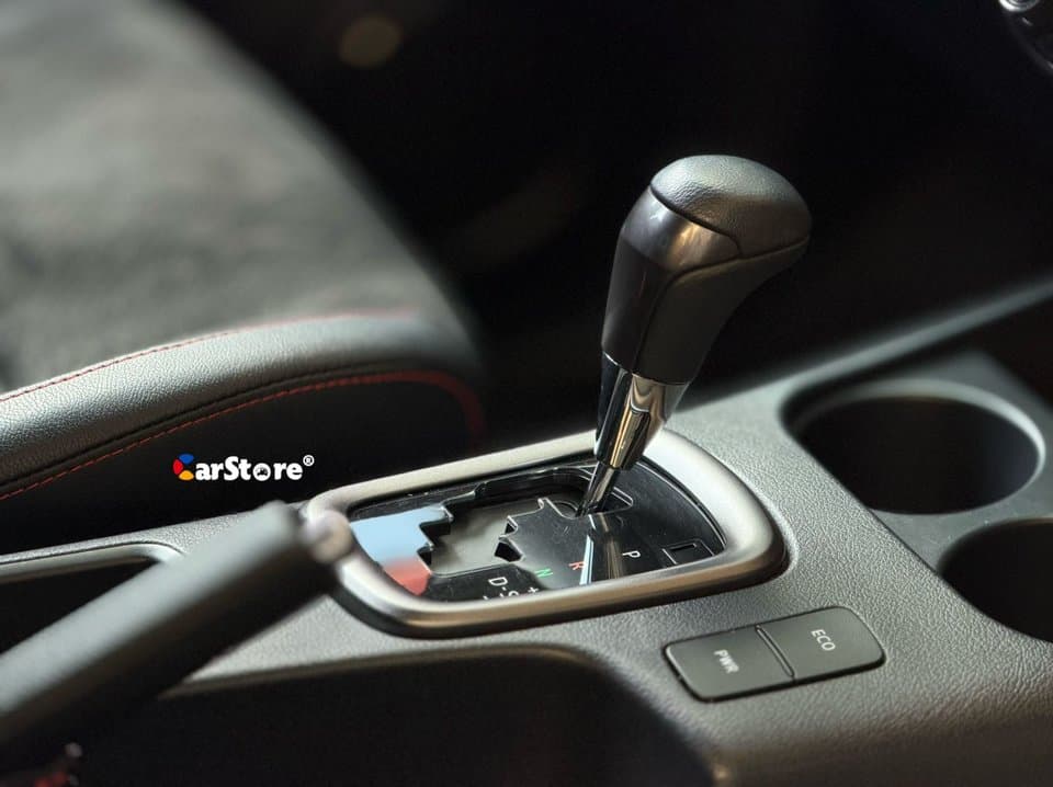 2022 Toyota Hilux GR SPORT - Image 19