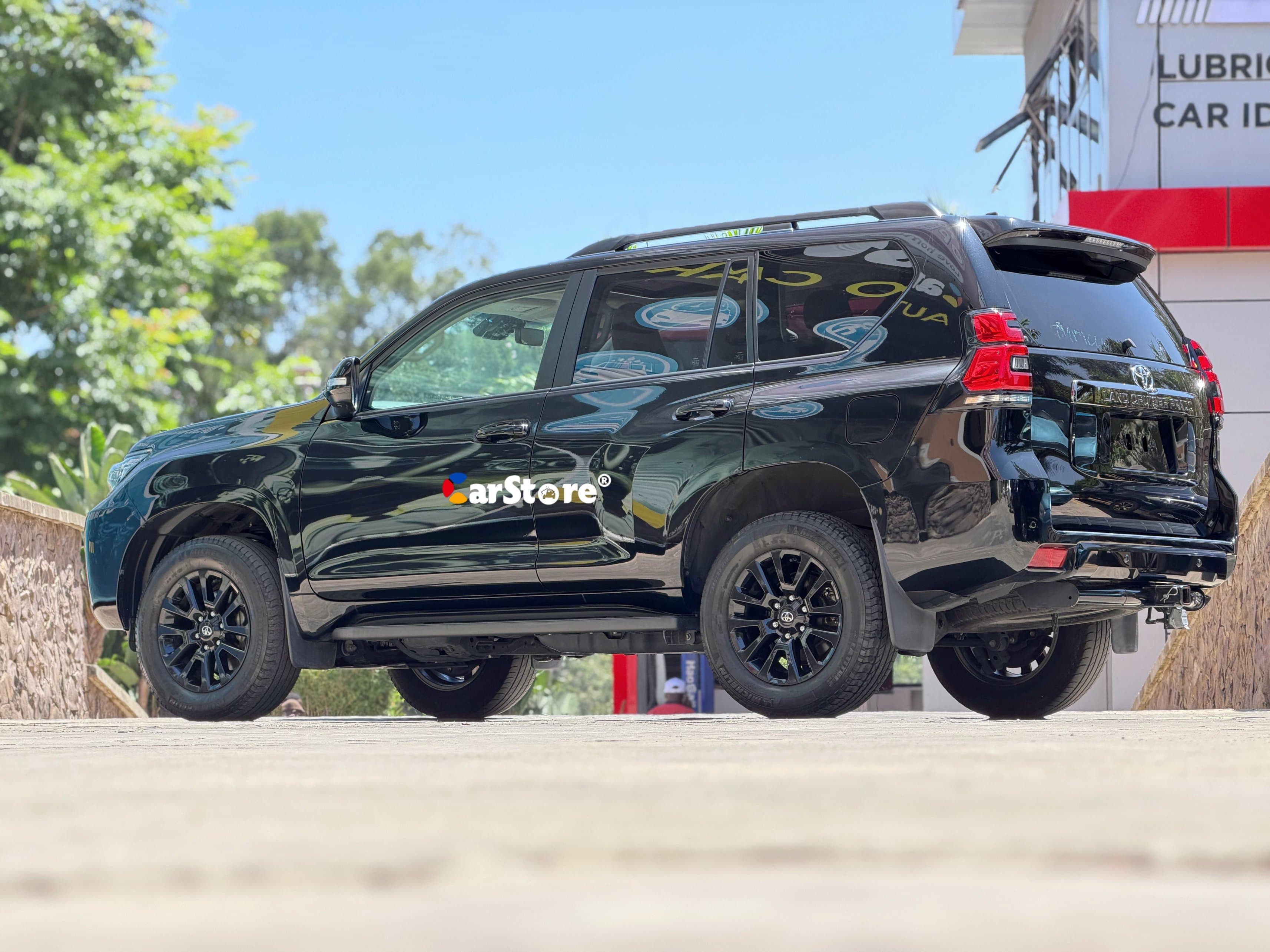 2022 Toyota Land Cruiser Prado TX.L - Image 10