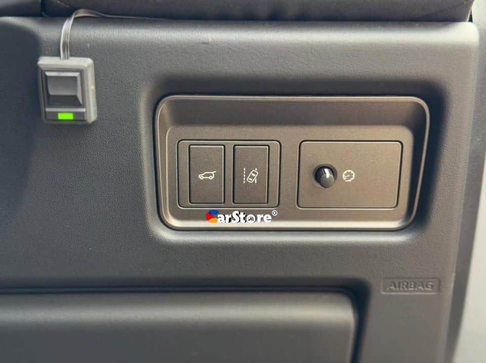 2017 Land Rover RangeRover Evoque - Image 12