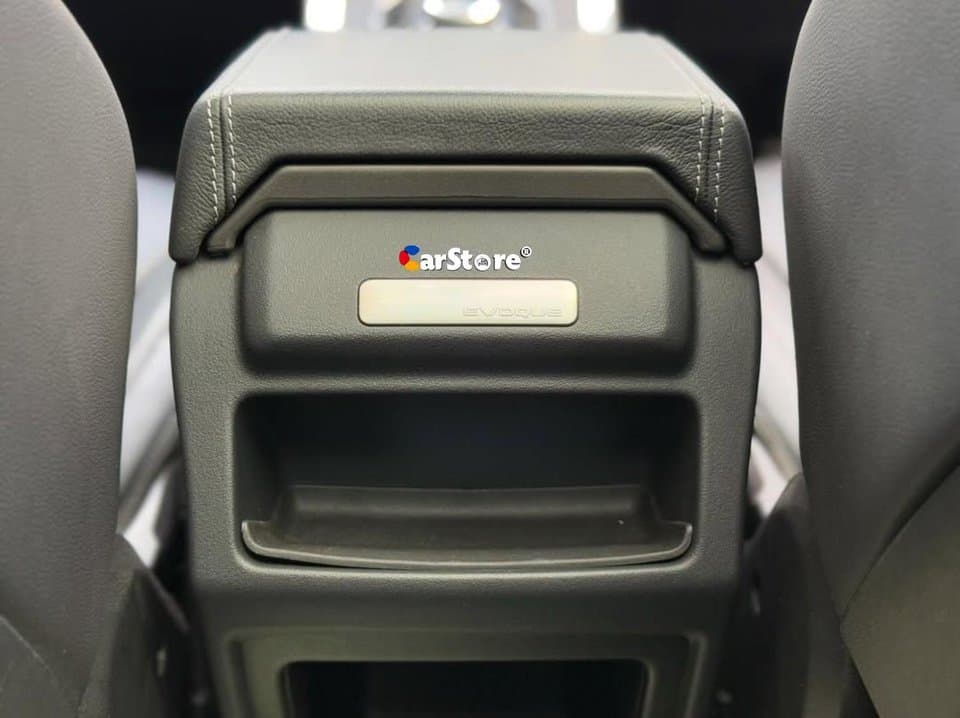 2017 Land Rover RangeRover Evoque - Image 18