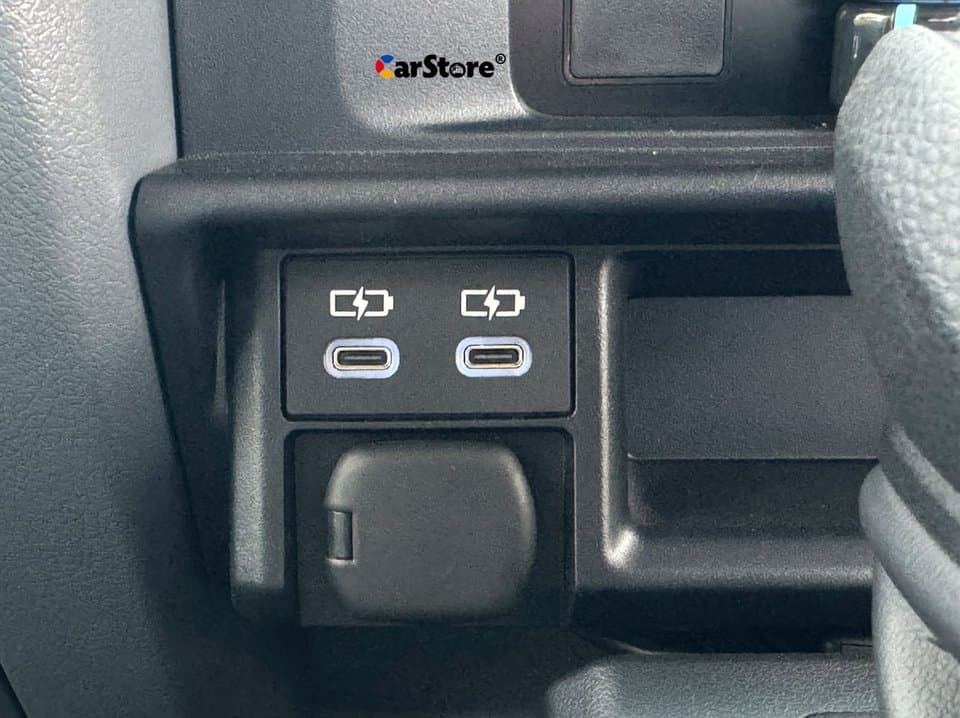 2024 Toyota Land Cruiser 76 Series - Image 14