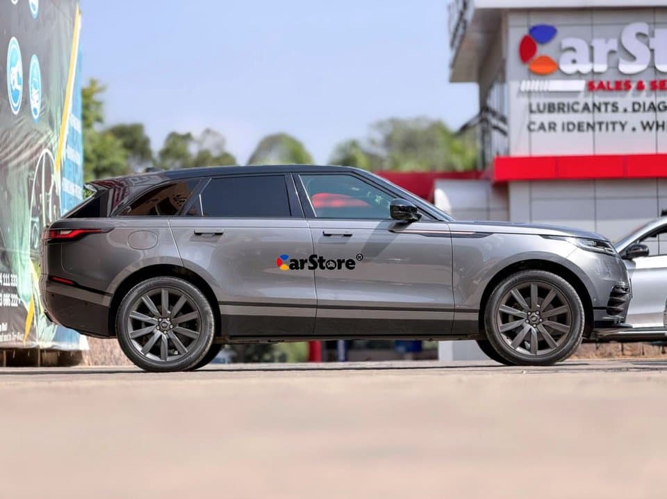 2017 Land Rover Range Rover Velar - Image 5