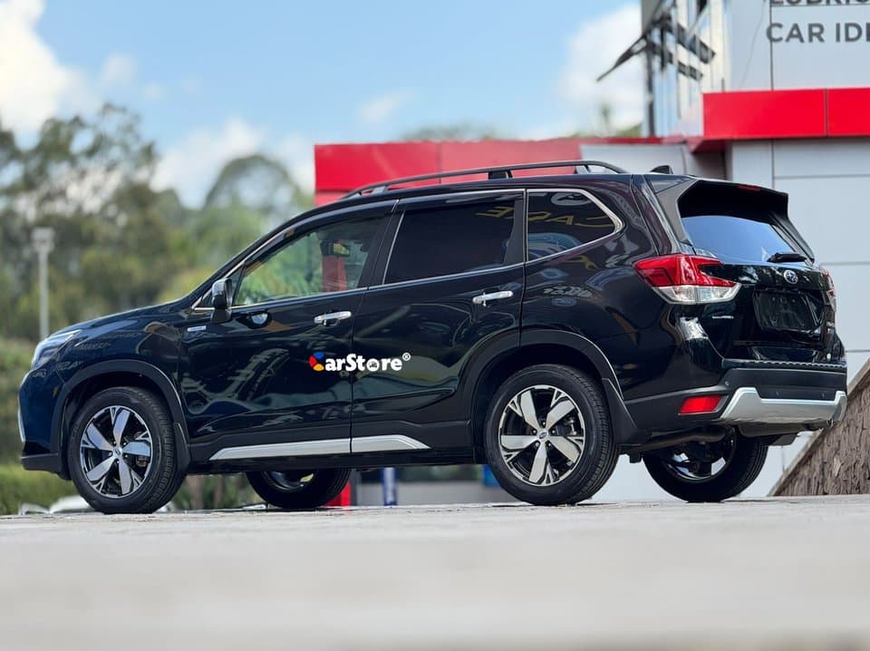 2019 Subaru Forester SKE - Image 4