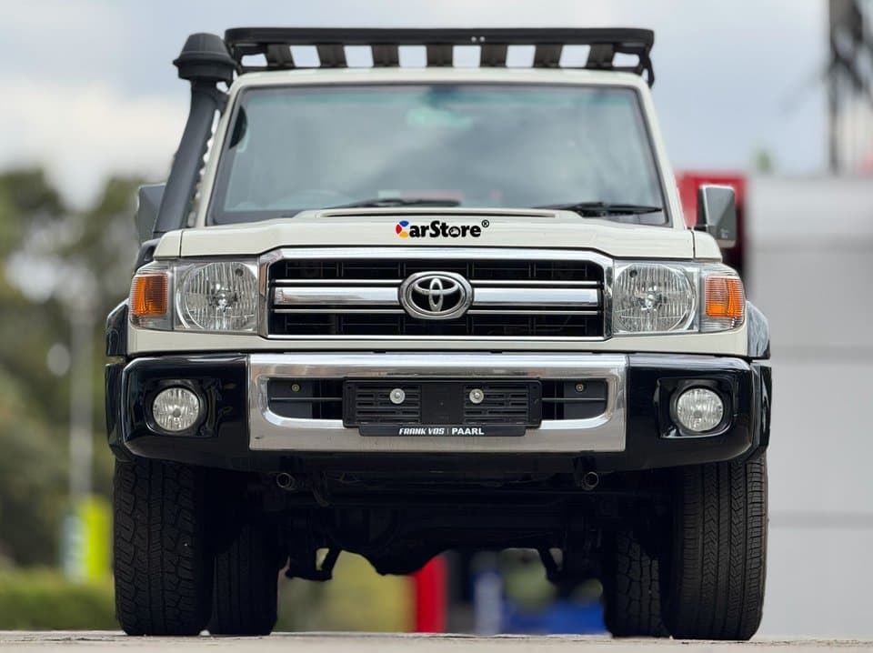 2017 Land Rover Range Rover Velar - Image 20