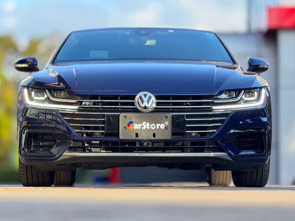 2018 Volkswagen Arteon R-Line