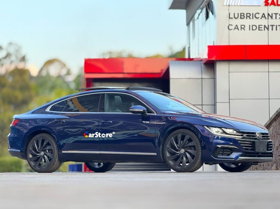 2018 Volkswagen Arteon R-Line - Image 6