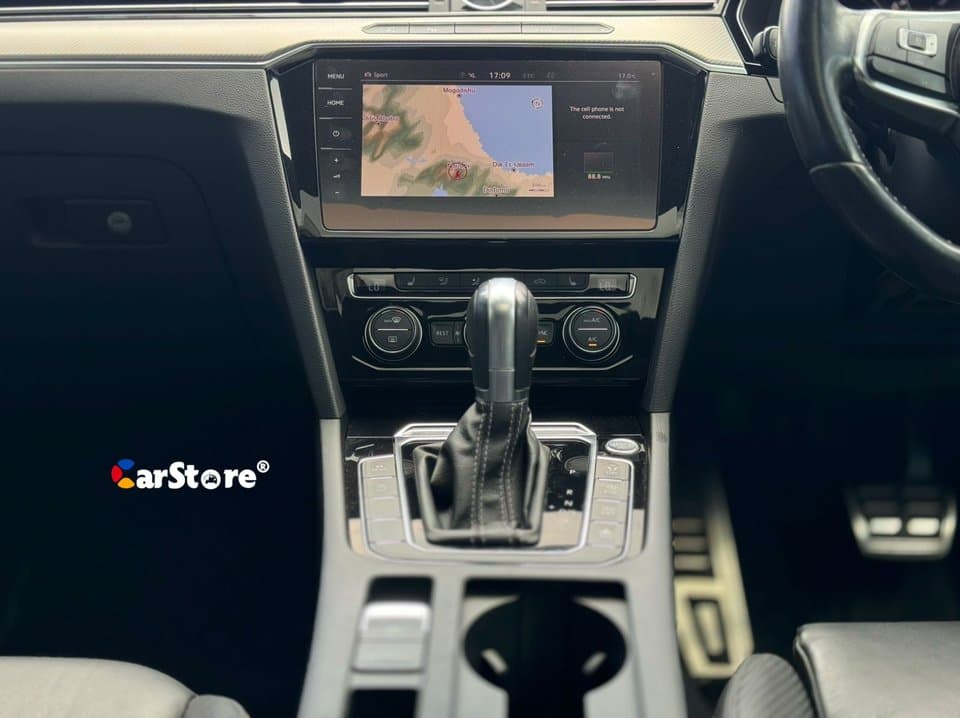 2018 Volkswagen Arteon R-Line - Image 14