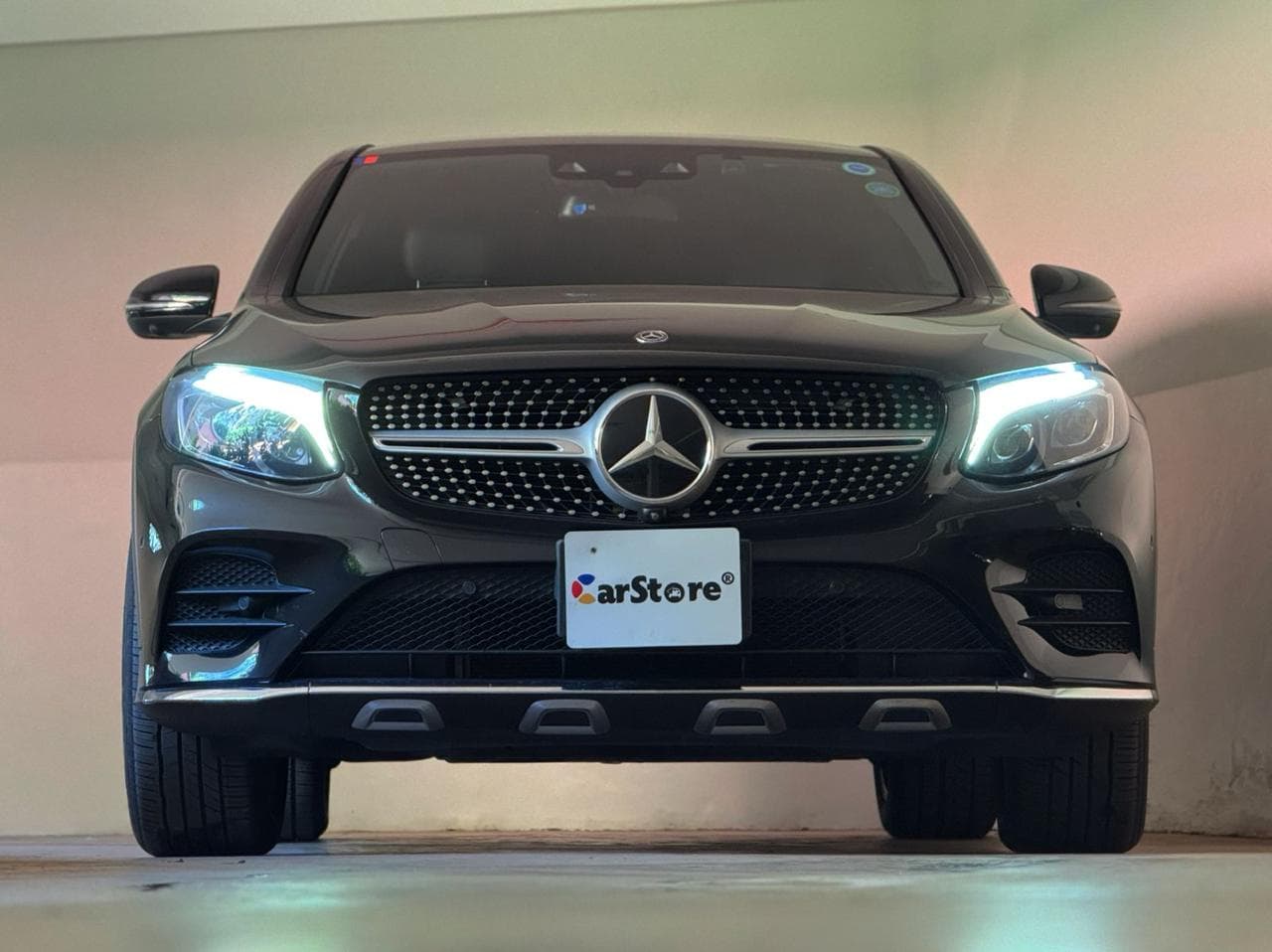 2018 Mercedes Benz GLC-250 - Image 25